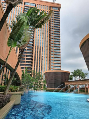 Hundred Hundred Suites At Berjaya Times Square Malaysia